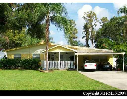 711 Crystal Lake Rd., Lutz, FL 33548