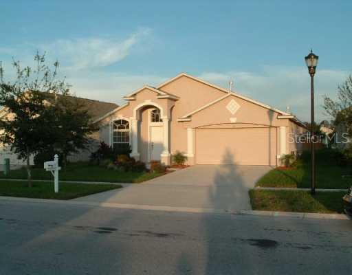 515 Somerstone Dr., Valrico, FL 33594