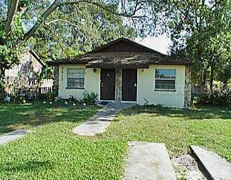 7815 Lakeshore Dr., Tampa, FL 33604