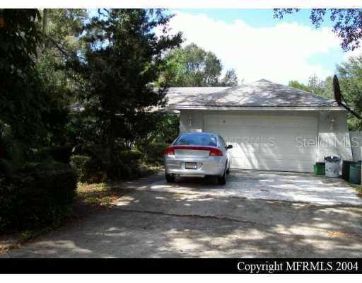 12300 53rd St., Tampa, FL 33617