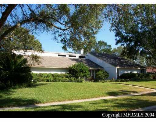 3205 Stoneybrook Ln., Tampa, FL 33618