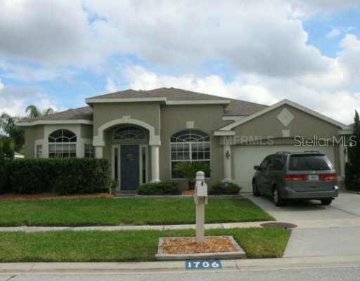 1706 Tangledvine Dr., Wesley Chapel, FL 33543