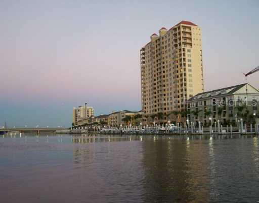 371 Channelside Walk Way Way #1802, Tampa, FL 33602
