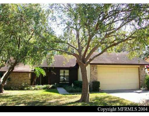 17703 Cranbrook Dr., Lutz, FL 33549