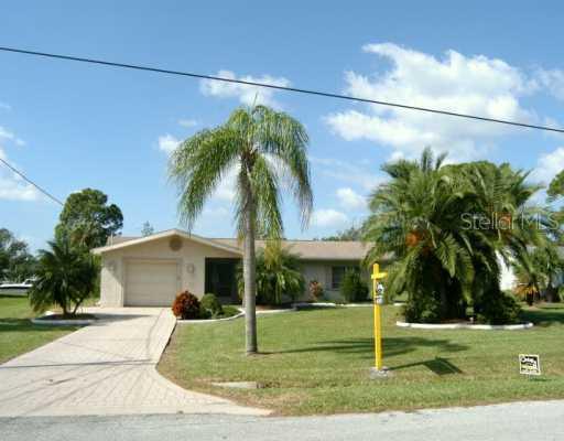 202 17th St., Ruskin, FL 33570