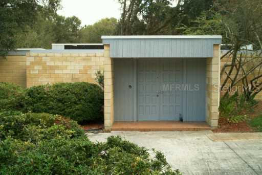18509 Walker Rd., Lutz, FL 33549