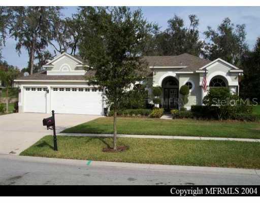 64 Camelot Ridge Dr., Brandon, FL 33511