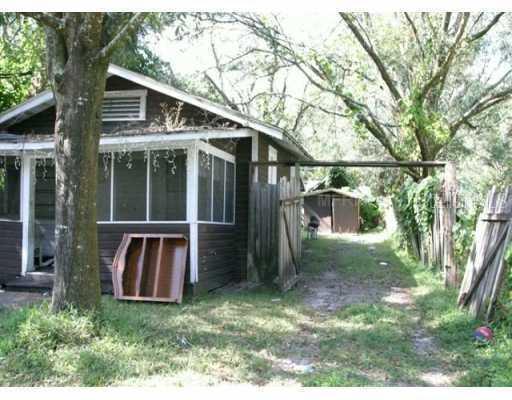 8010 N Brooks St., Tampa, FL 33604