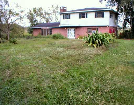 1906 Mcgee Rd., Plant City, FL 33565