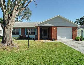 5 Rosewood Dr., Davenport, FL 33837