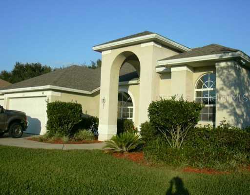 2211 Heritage Crest Dr., Valrico, FL 33594