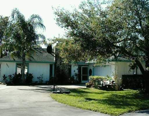 3437 Shore Ct., Land O Lakes, FL 34639