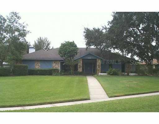 4318 Middle Lake Dr., Tampa, FL 33624
