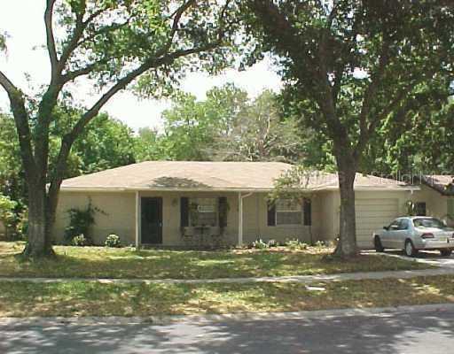 609 Huntington St., Brandon, FL 33511