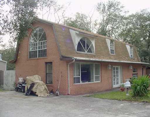 14822 N 20th St., Lutz, FL 33549