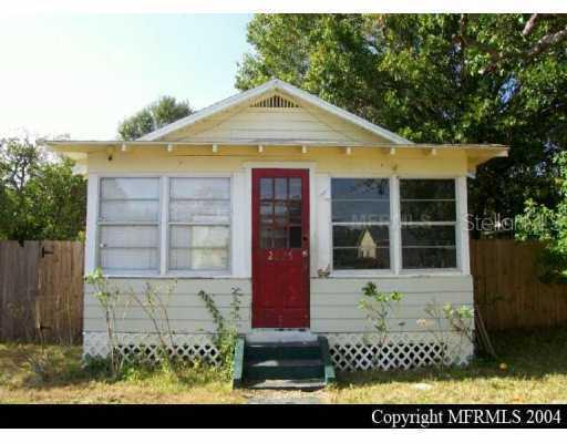2225 S Quincy St., St Petersburg, FL 33711