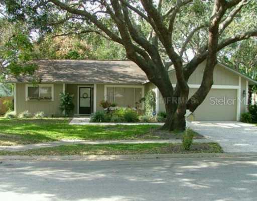 736 Glengary Ln., Palm Harbor, FL 34683