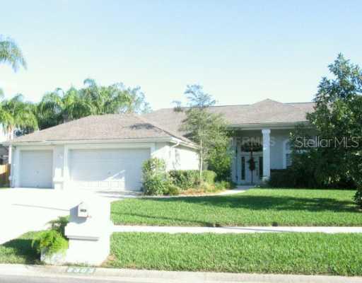 2303 Eagle Bluff Dr., Valrico, FL 33594