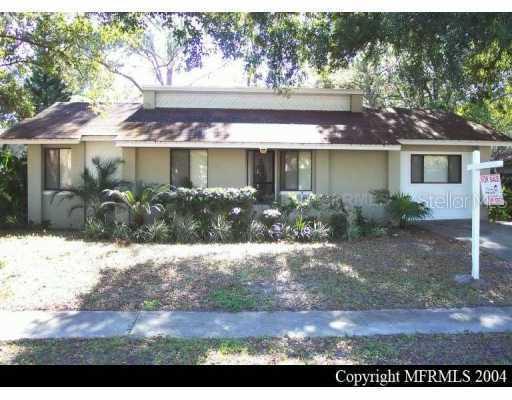 813 Crosswinds Dr., Brandon, FL 33511