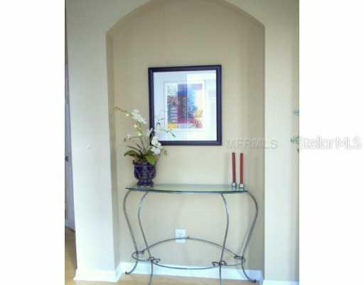 635 NE Vallance Way, St Petersburg, FL 33716