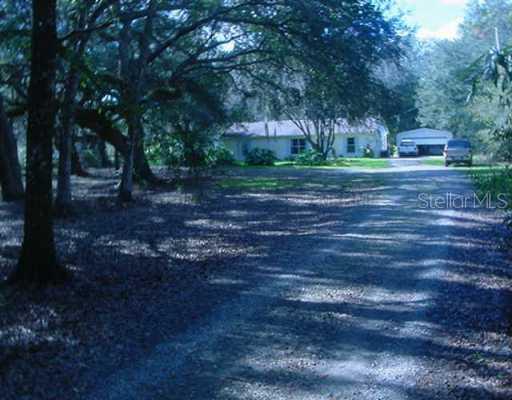 3551 Oakwood Dr., Wesley Chapel, FL 33543