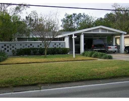 7112 N 50th St., Tampa, FL 33617