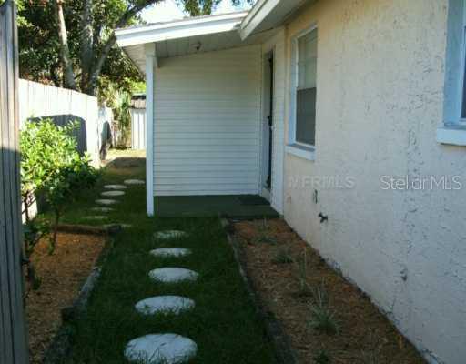 8711 12th St., Tampa, FL 33604