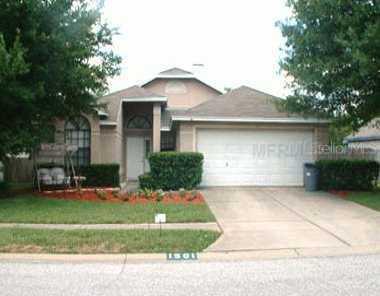1501 Weaver Dr., Lutz, FL 33559