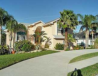 2434 Crews Lake Hills Loop, Lakeland, FL 33813