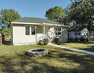 3945 N 4th Ave., St Petersburg, FL 33713