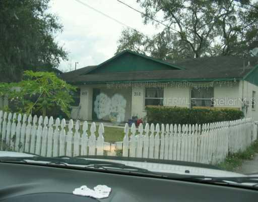 310 E Tomlin St., Plant City, FL 33563