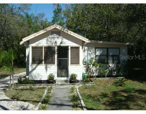 4720 E Temple Heights Rd., Temple Terrace, FL 33617