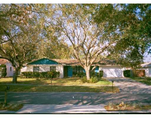 1807 Medford Ln., Brandon, FL 33511