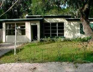706 E 121st Ave., Tampa, FL 33612