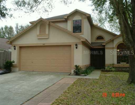 1600 Spinningwheel Dr., Lutz, FL 33559