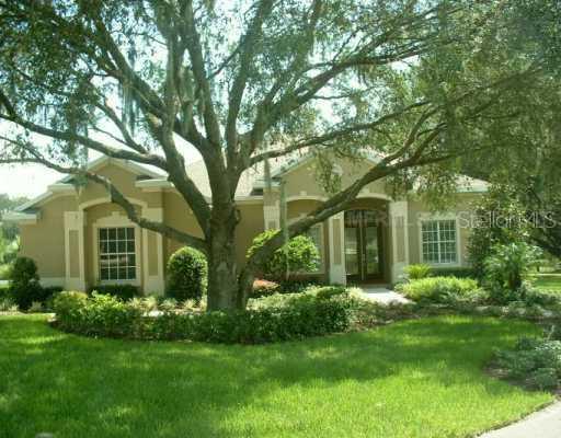 205 Forest Breeze Ave., Brandon, FL 33511
