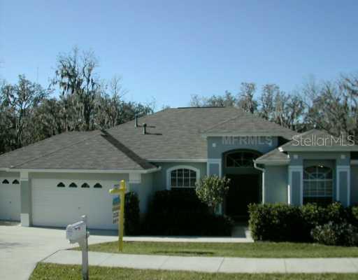4617 River Overlook Dr., Valrico, FL 33594
