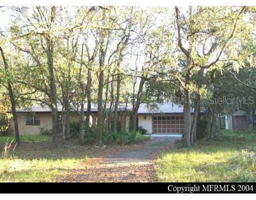 2711 Spring Green Dr., Lutz, FL 33559