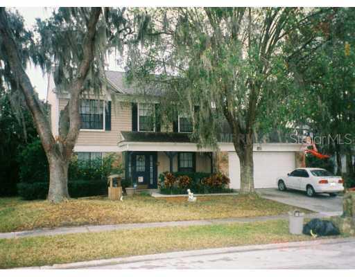 1403 Peachfield Dr., Valrico, FL 33594