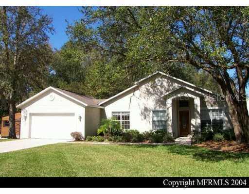 808 Linwood Tr., Lutz, FL 33549