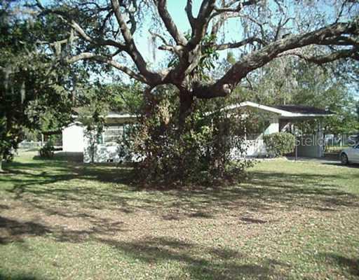 2018 Lee Dr., Valrico, FL 33594