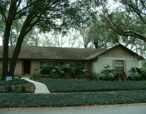 1102 Oakridge Manor Dr., Brandon, FL 33511