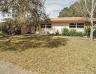 1698 Cambridge Dr., Clearwater, FL 33756