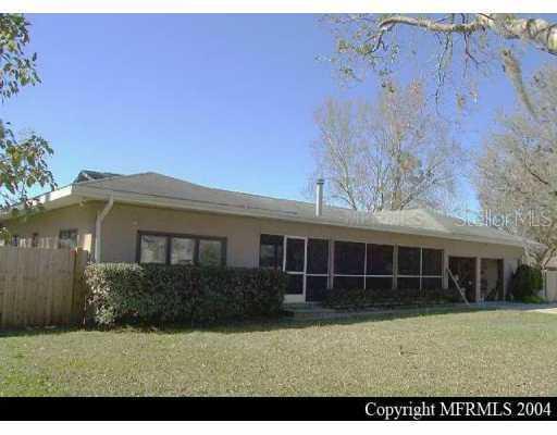 2145 Linda Ln., Lutz, FL 33558