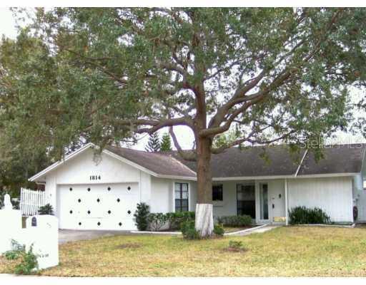 1814 Lake Crest Ave., Brandon, FL 33510