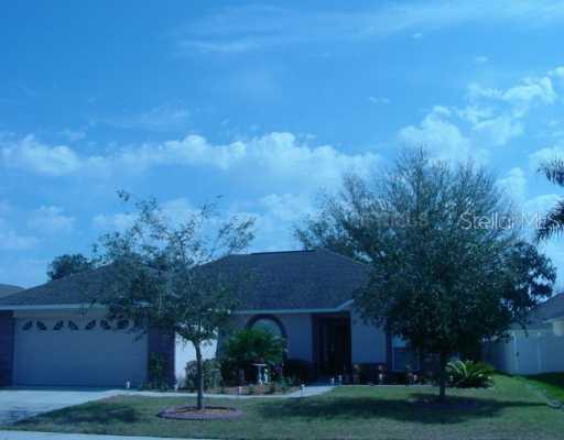 2254 Towering Oaks Creek, Seffner, FL 33584