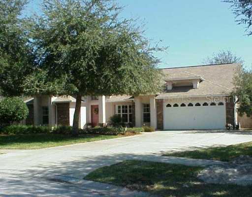 18101 Fairmead Ct., Lutz, FL 33548