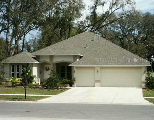 919 Hickory Fork Dr., Seffner, FL 33584