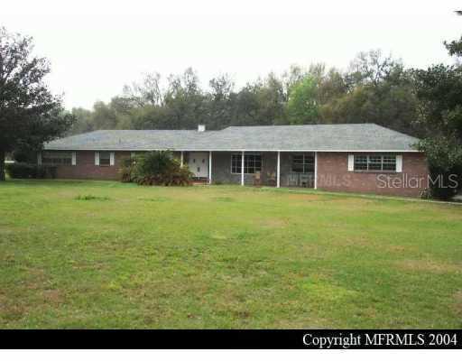 1900 Capri Rd., Valrico, FL 33594