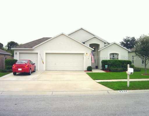 2244 Towering Oaks Creek, Seffner, FL 33584